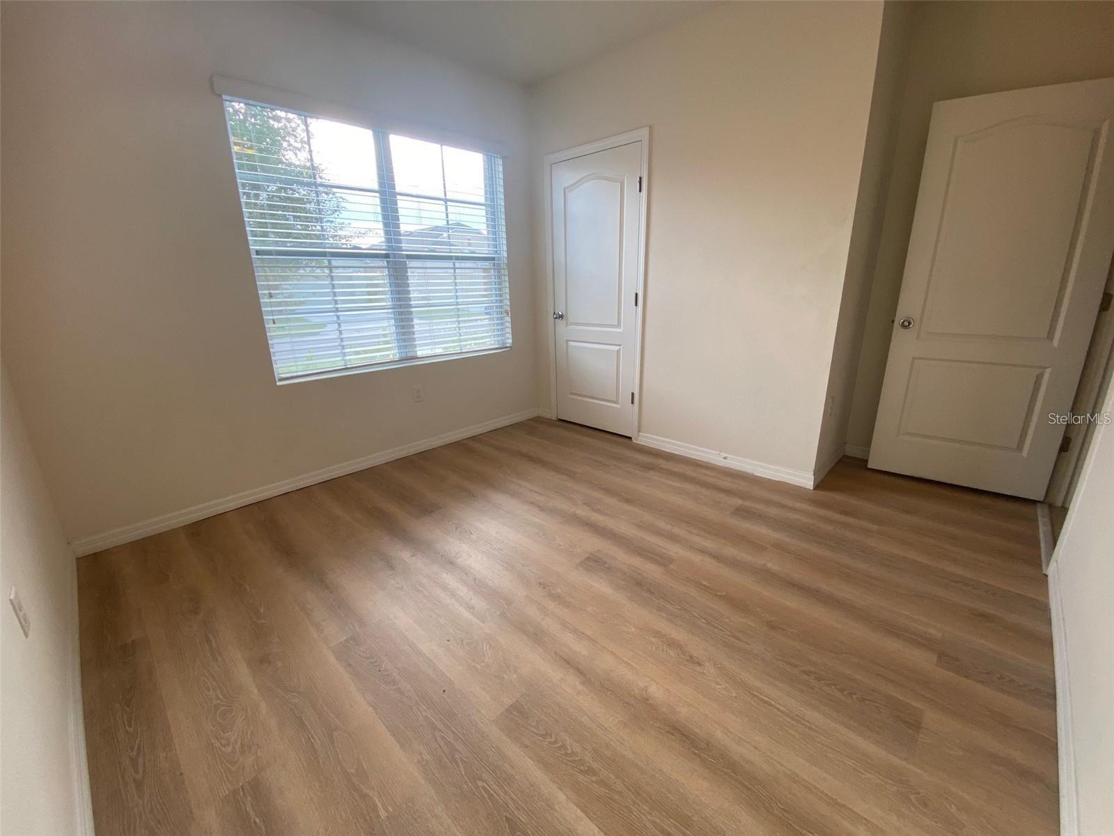 Image 6 of 28 For 2229 Blue Highlands Drive