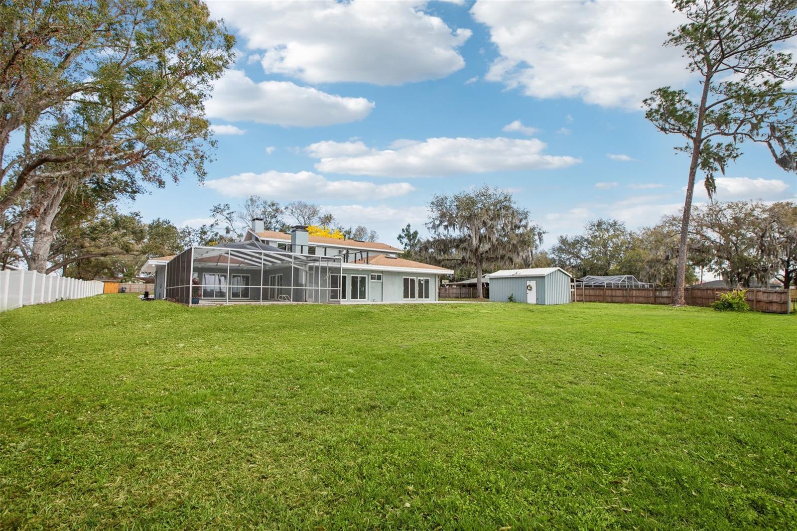 Image 22 of 74 For 20 Lake Idylwild Drive