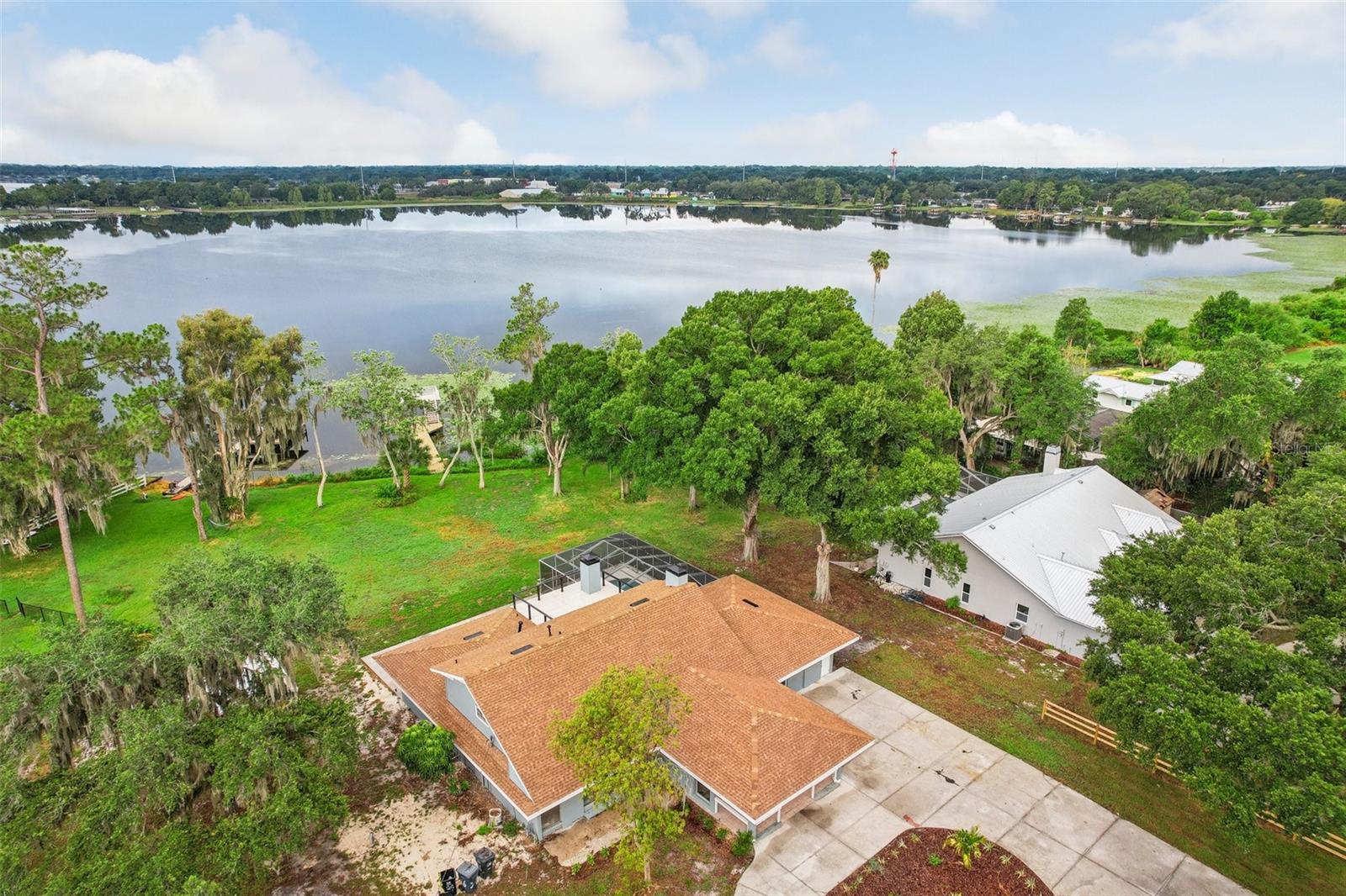 Image 5 of 74 For 20 Lake Idylwild Drive