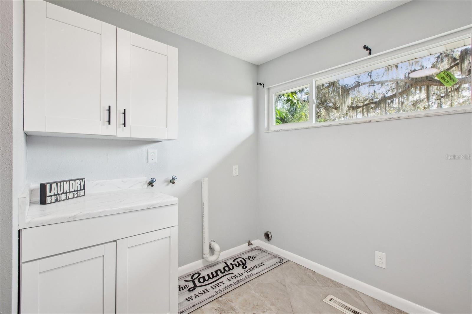 Image 54 of 74 For 20 Lake Idylwild Drive