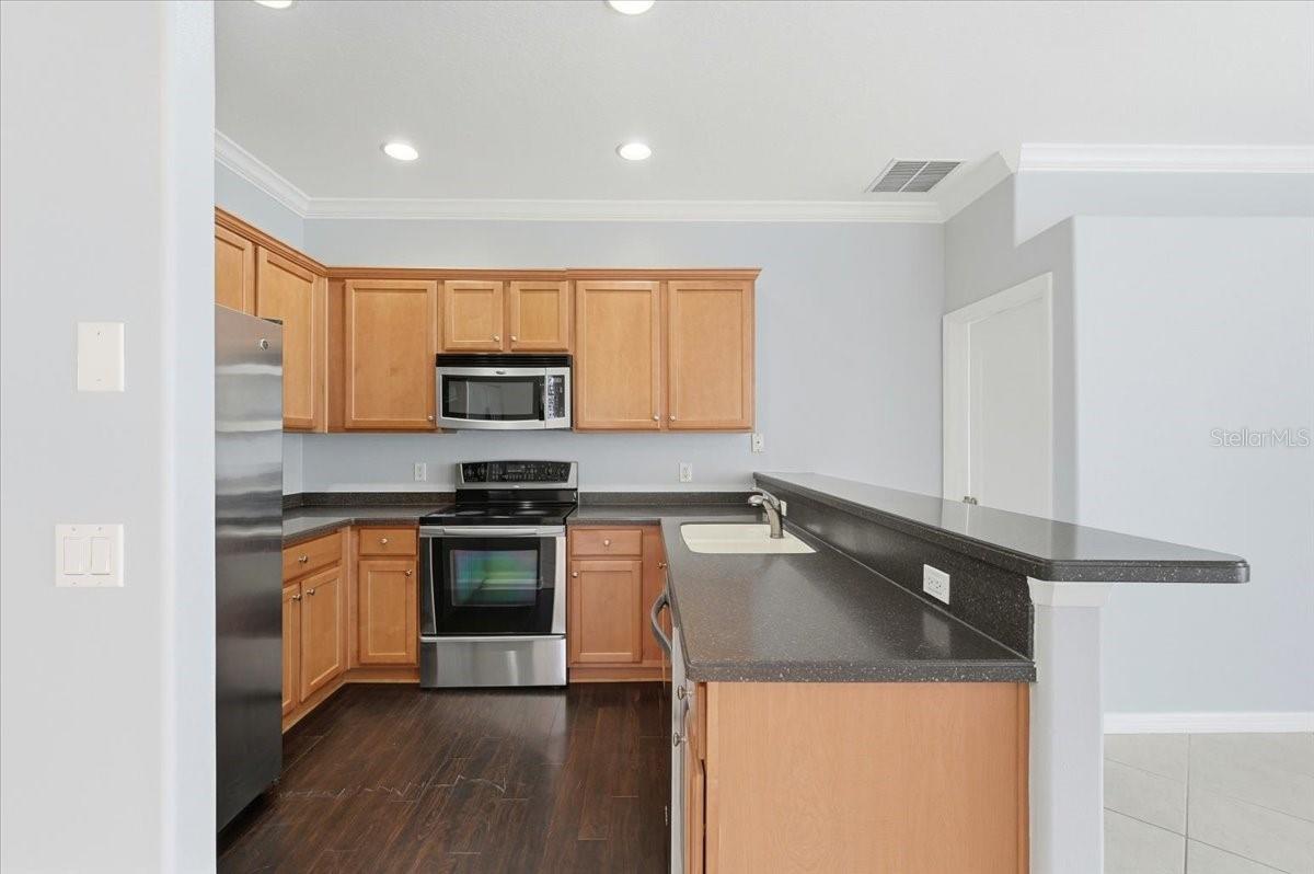 Image 13 of 30 For 6356 Sedgeford Drive