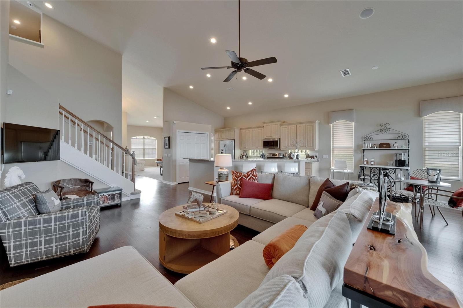 Image 17 of 79 For 3450 Turnberry Drive