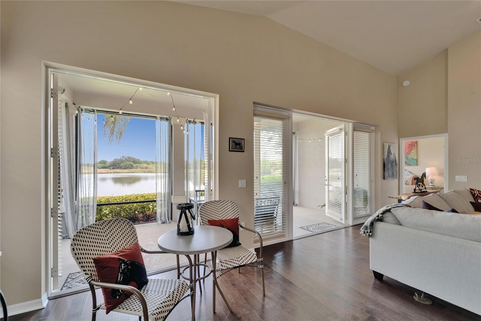 Image 19 of 79 For 3450 Turnberry Drive