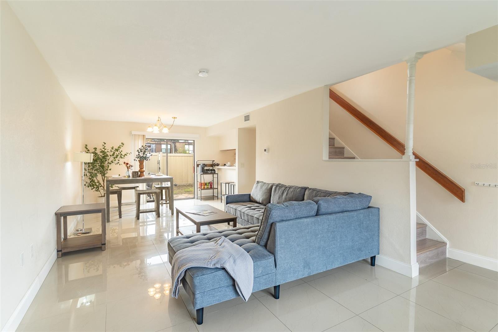 Image 3 of 31 For 1836 Crystal Lake Drive 104