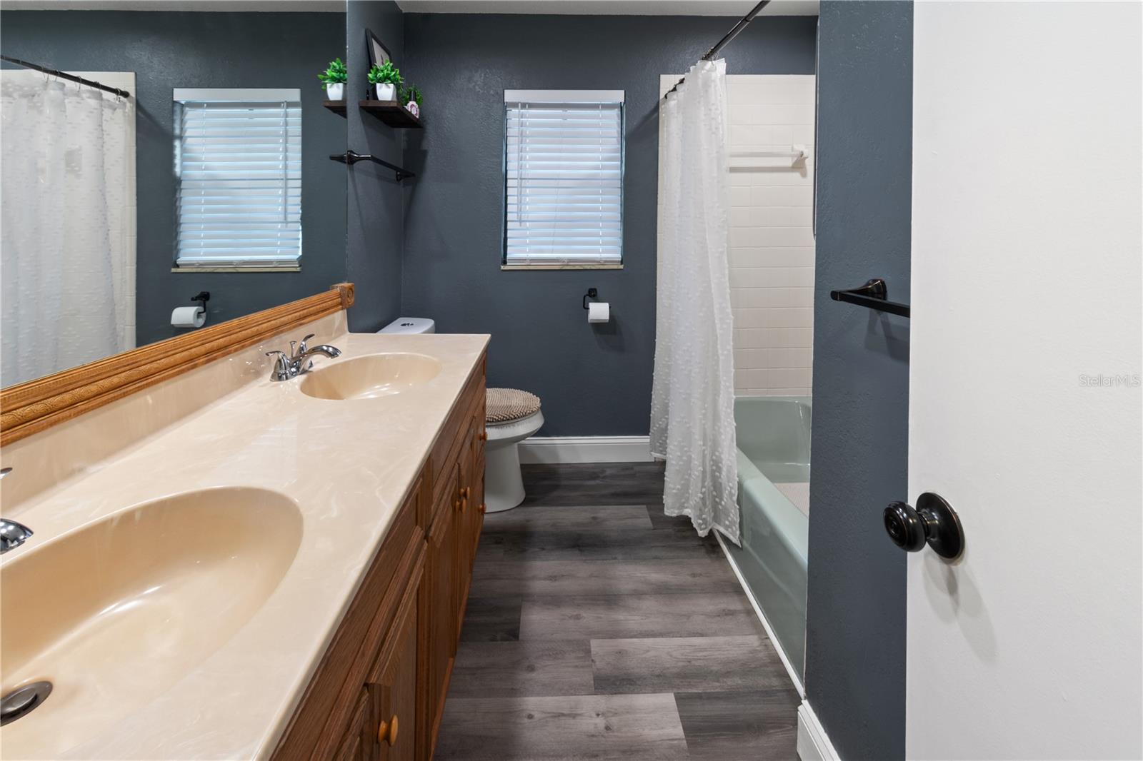 Image 20 of 50 For 1407 Indian Drive