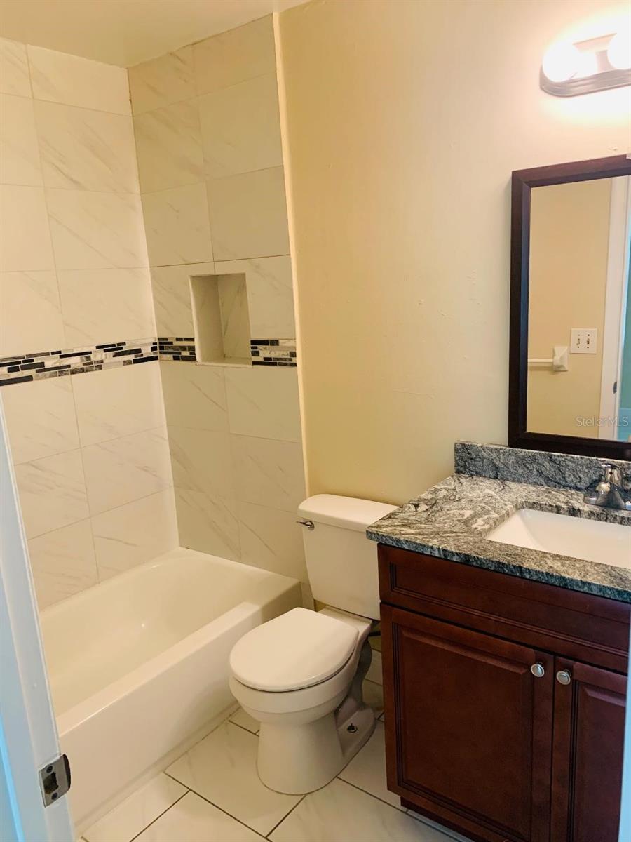 Image 12 of 17 For 2480 Chestnut Woods Drive