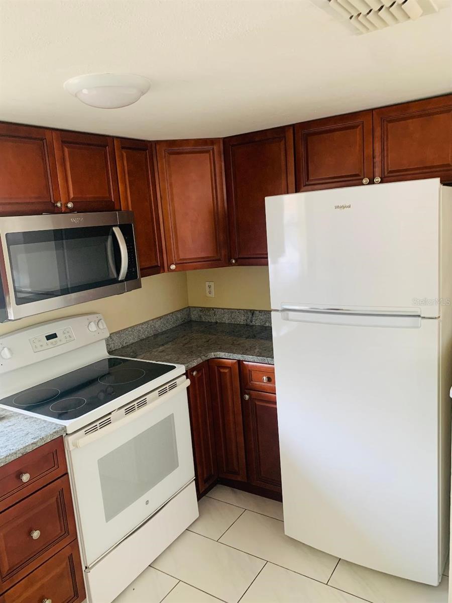 Image 17 of 17 For 2480 Chestnut Woods Drive