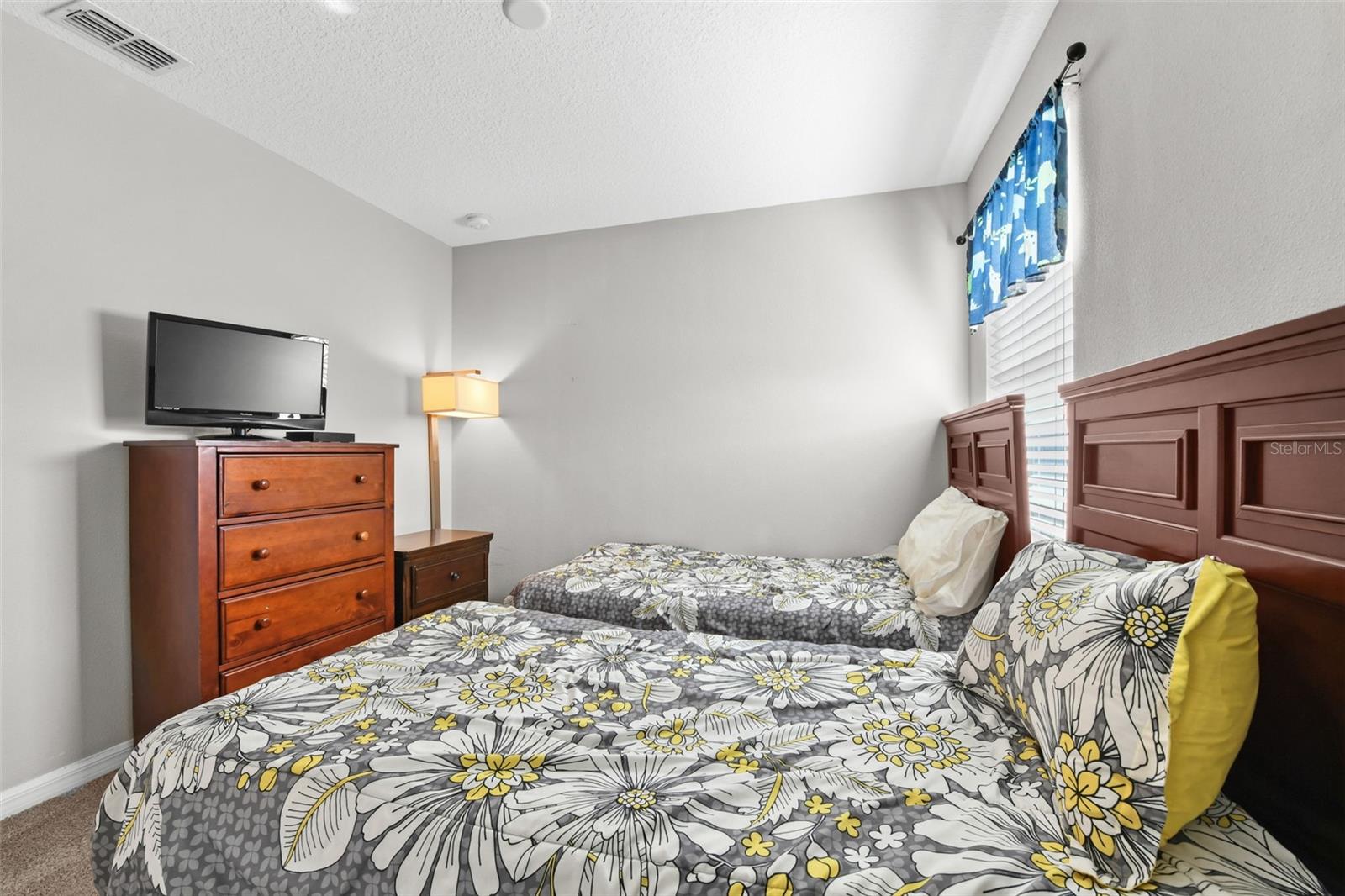 Image 30 of 55 For 733 Orange Cosmos Boulevard