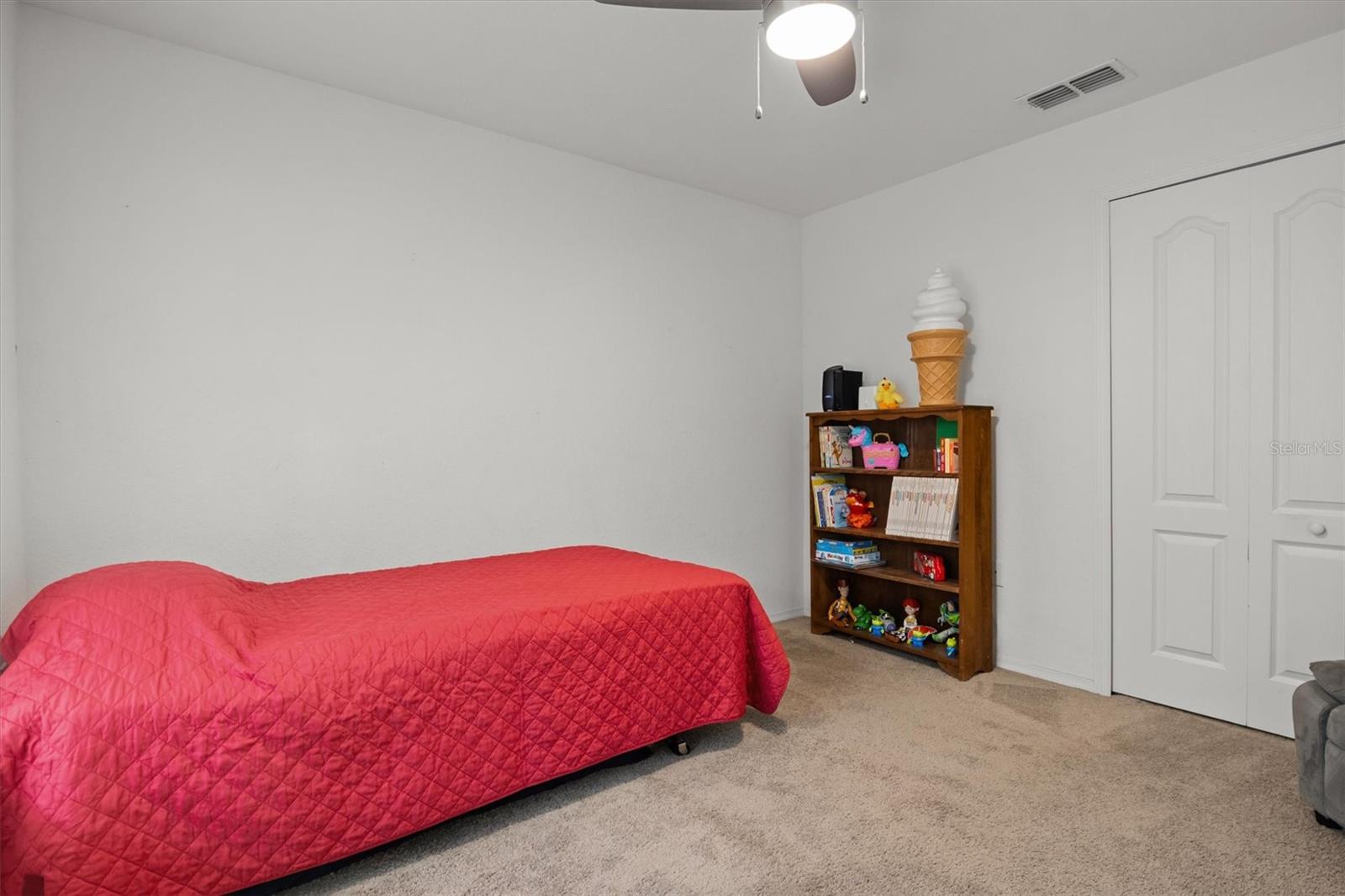 Image 17 of 28 For 6934 Tumbleweed Lane