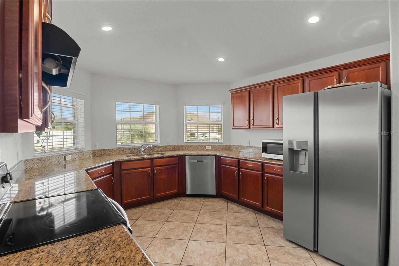 Image 8 of 28 For 6934 Tumbleweed Lane