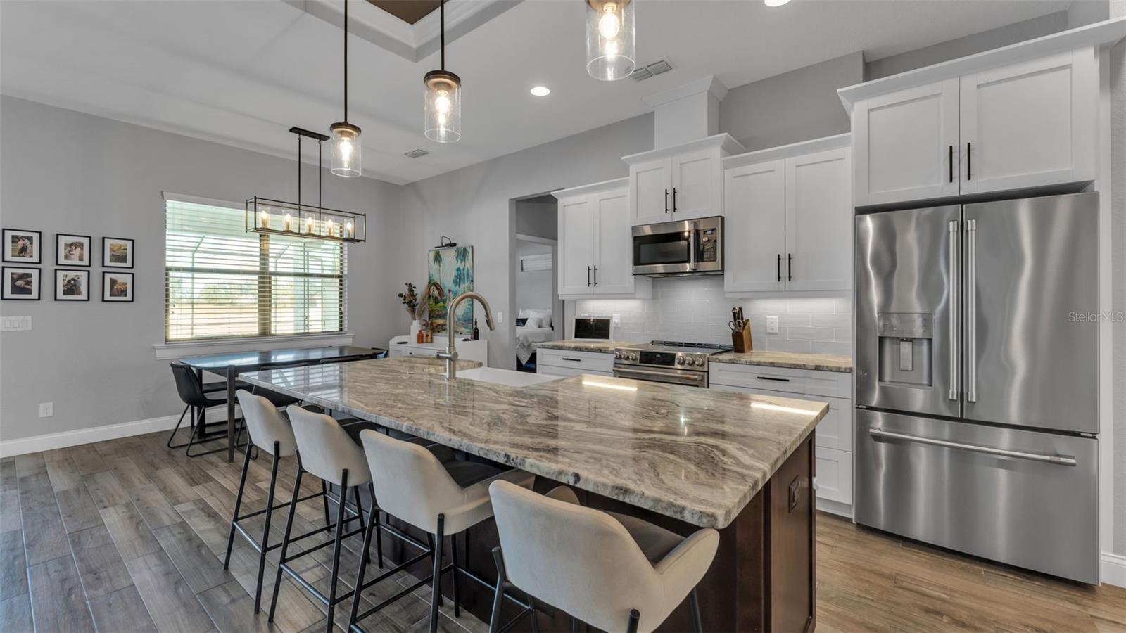 Image 17 of 70 For 3568 Lakeside Heritage Drive