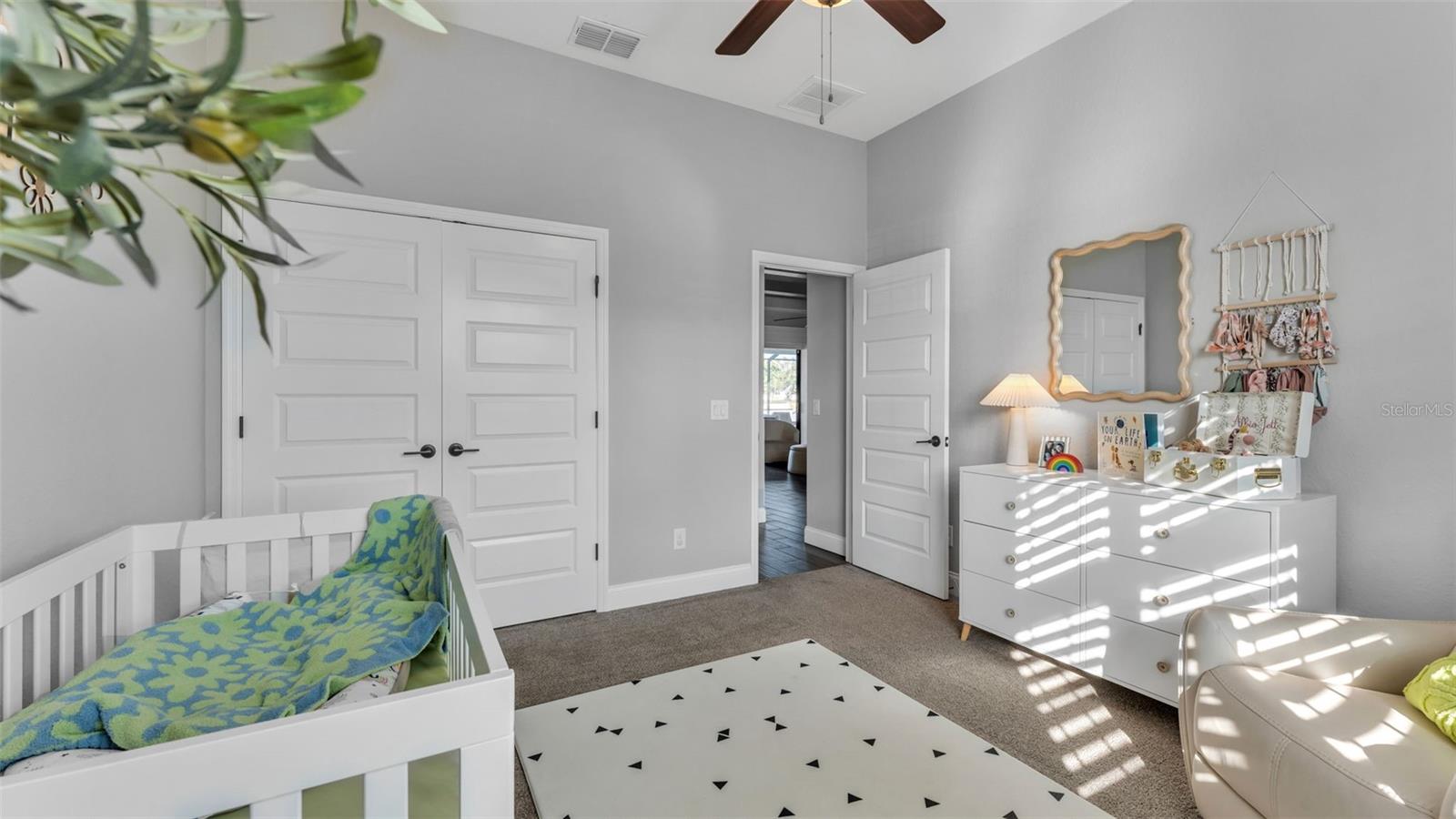 Image 37 of 70 For 3568 Lakeside Heritage Drive