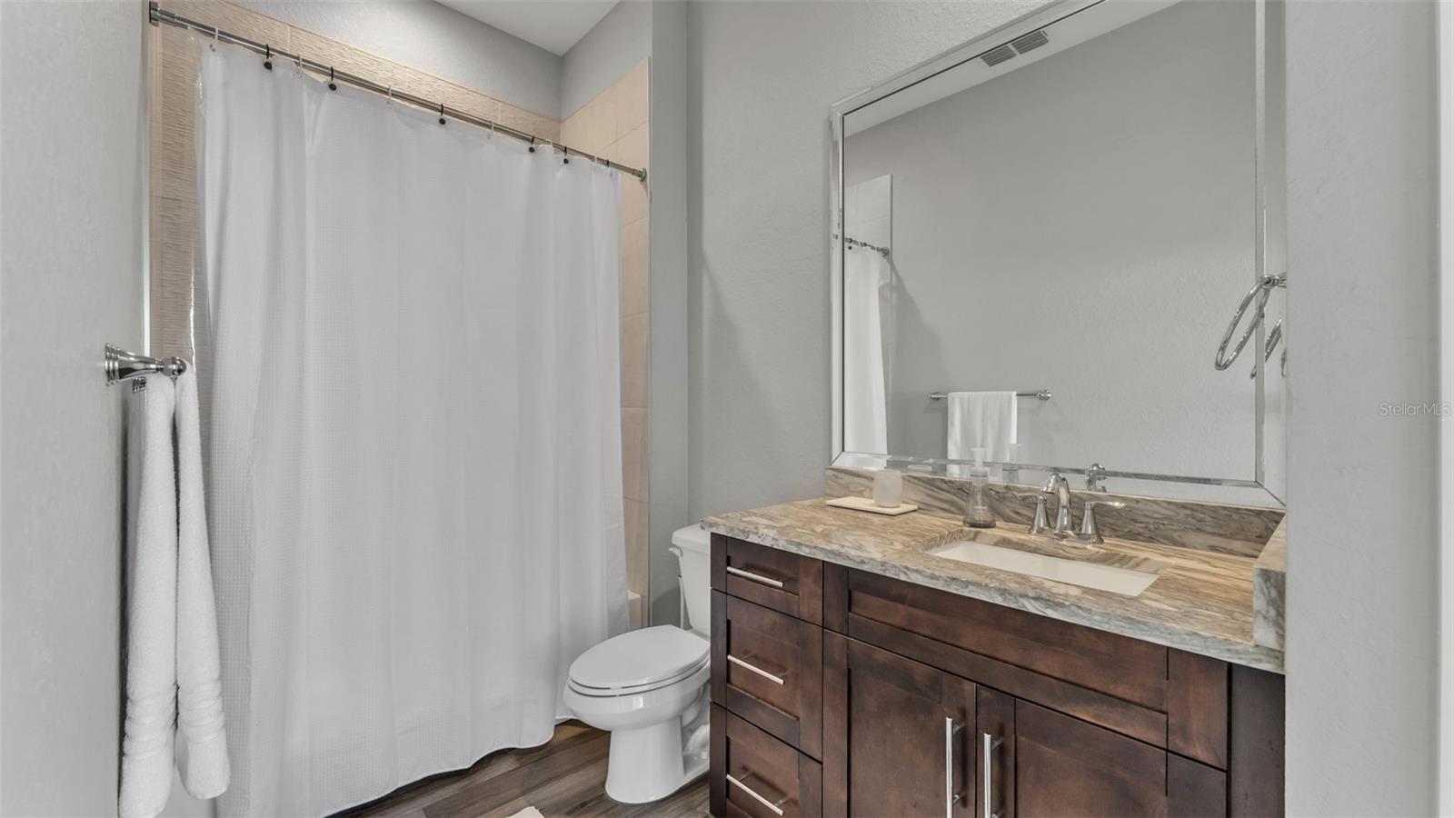 Image 44 of 70 For 3568 Lakeside Heritage Drive