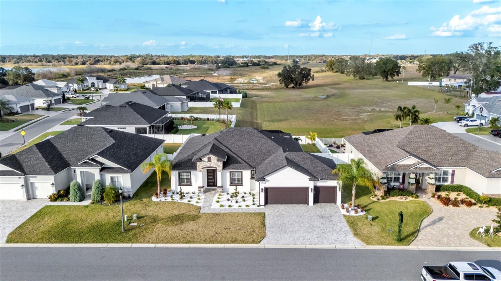 Image 6 of 70 For 3568 Lakeside Heritage Drive