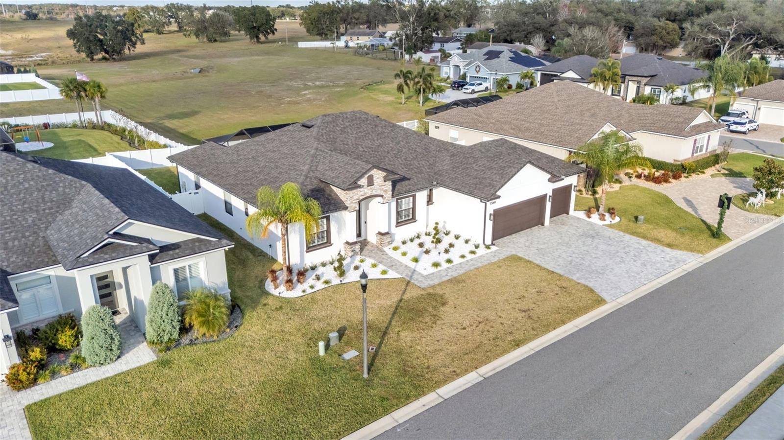 Image 7 of 70 For 3568 Lakeside Heritage Drive