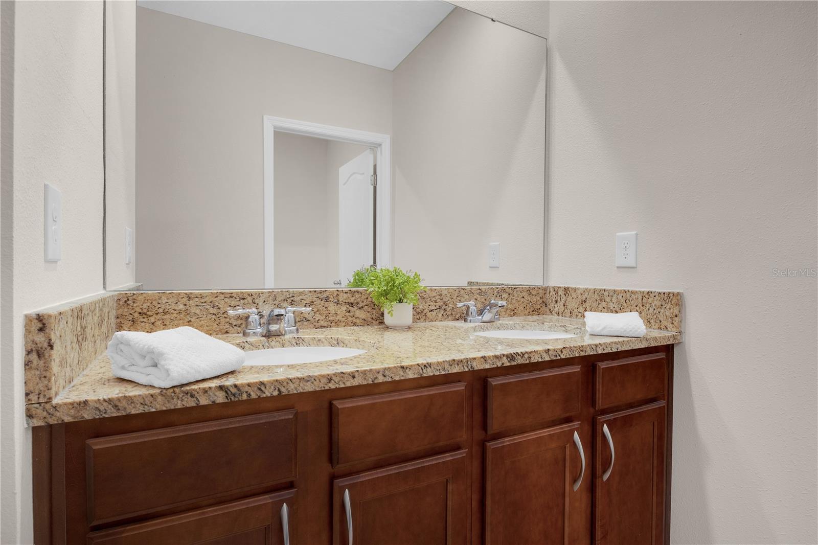 Image 16 of 32 For 204 Inman Boulevard