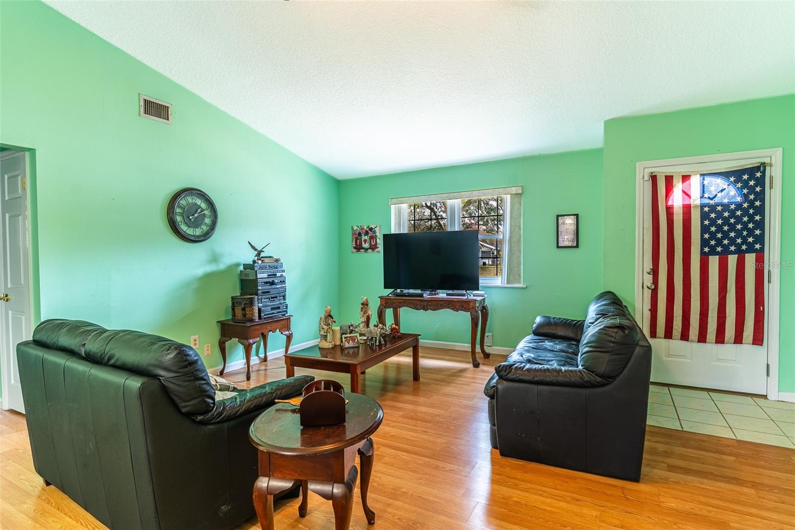 Image 6 of 24 For 5103 Greenbrook Lane