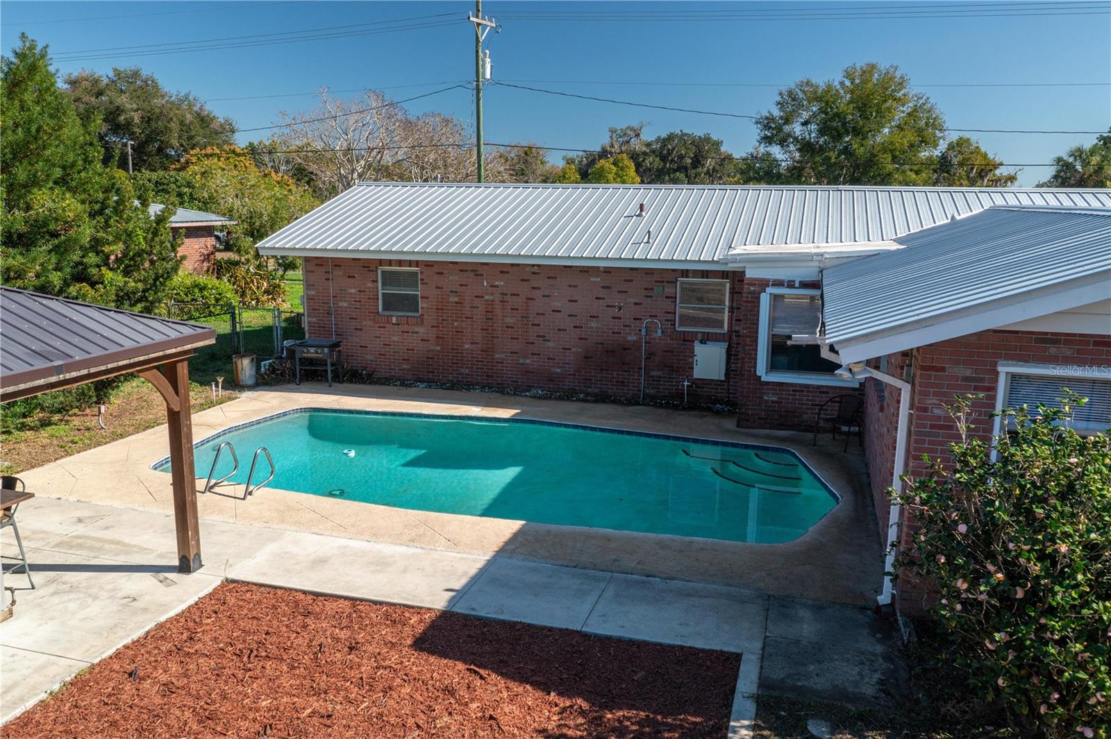 Image 5 of 40 For 514 Orange Avenue
