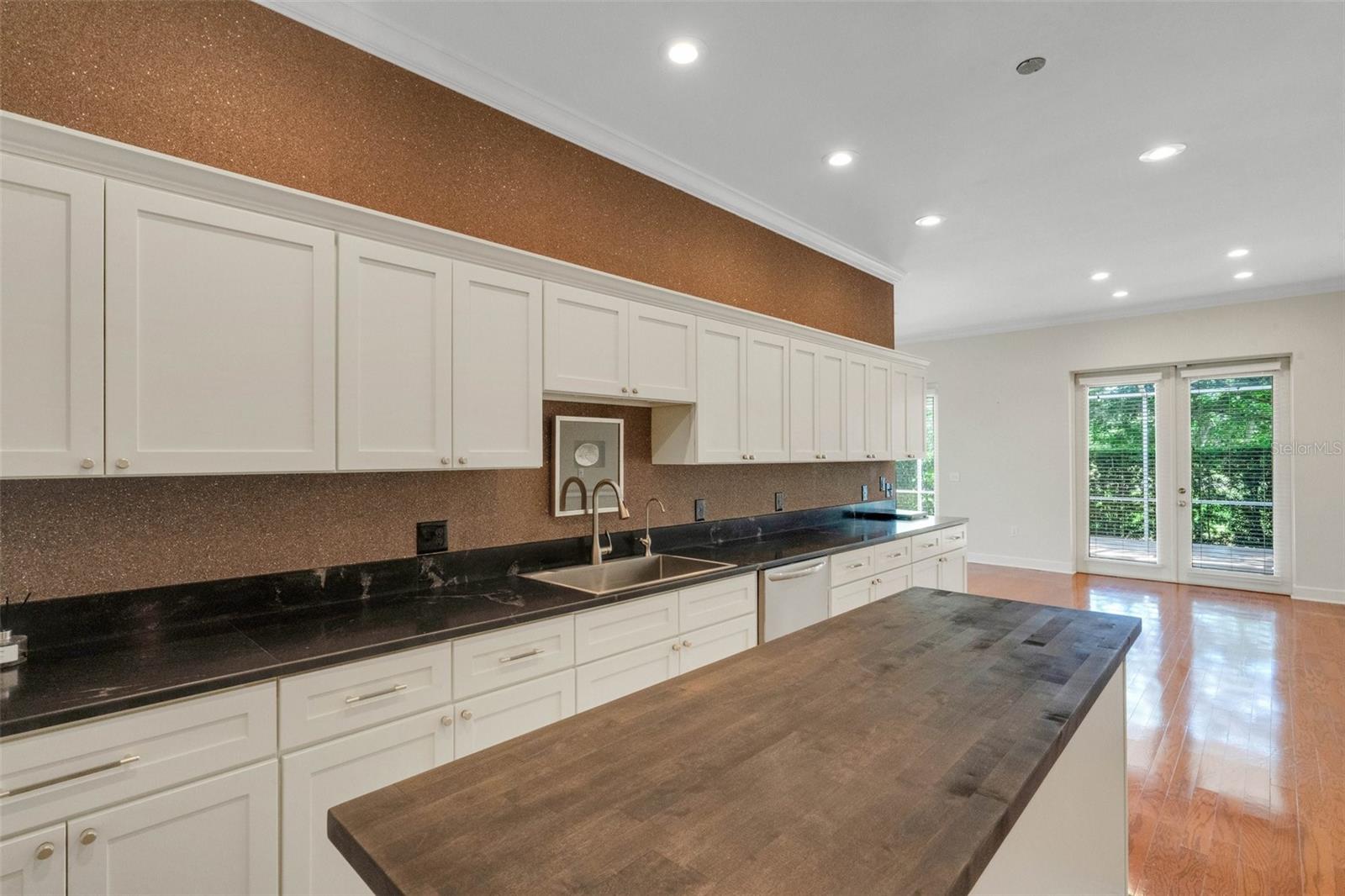 Image 20 of 63 For 2702 Prestwick Drive