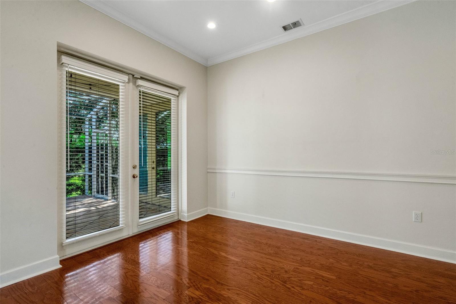 Image 23 of 63 For 2702 Prestwick Drive