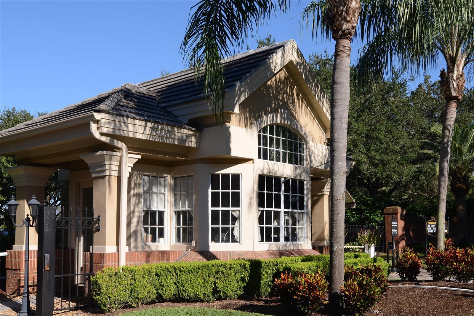 Image 44 of 63 For 2702 Prestwick Drive