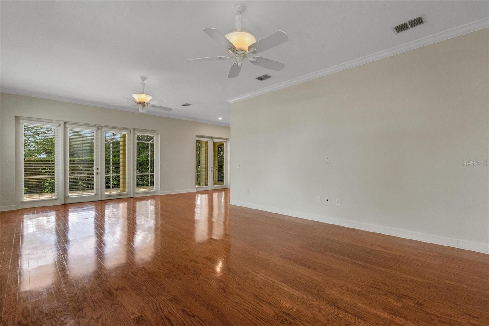 Image 8 of 63 For 2702 Prestwick Drive