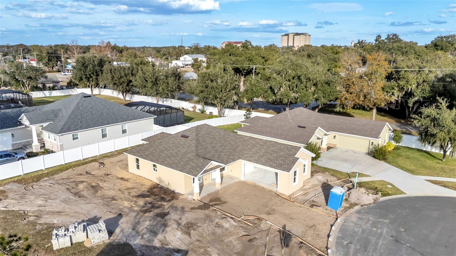 Image 4 of 11 For 824 Allison Place