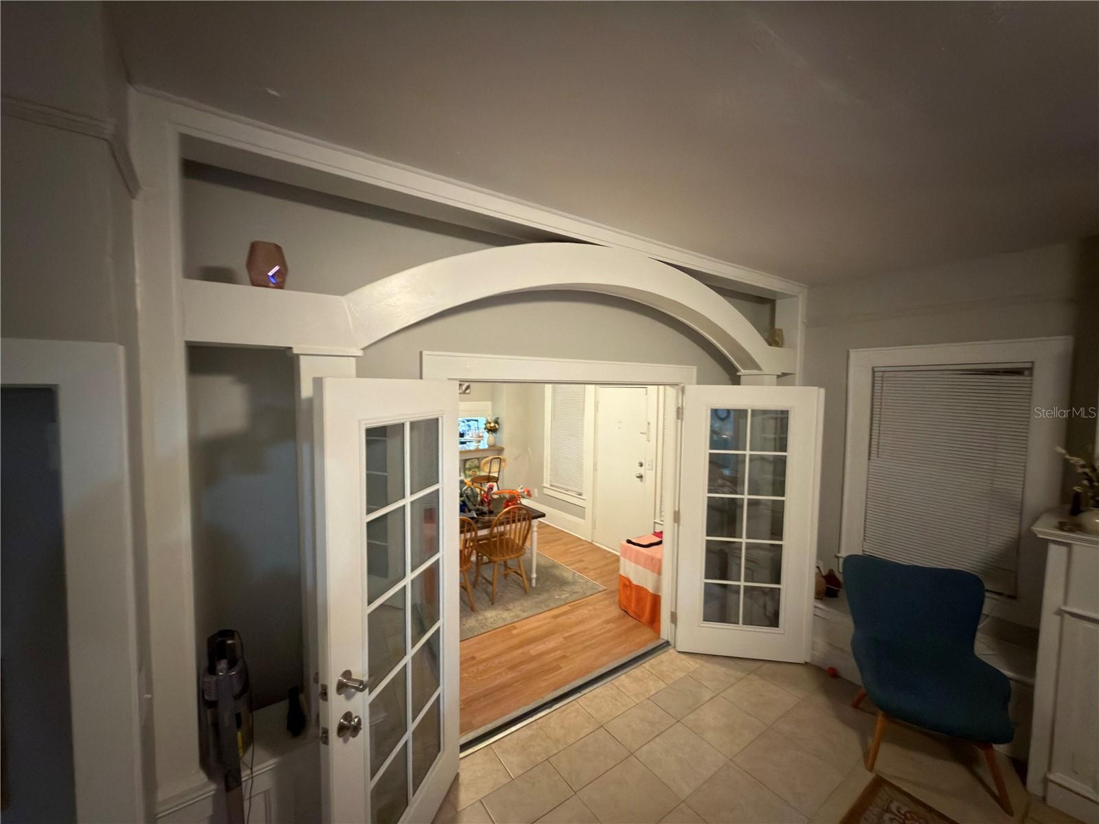 Image 13 of 22 For 514 Avenue C Ne