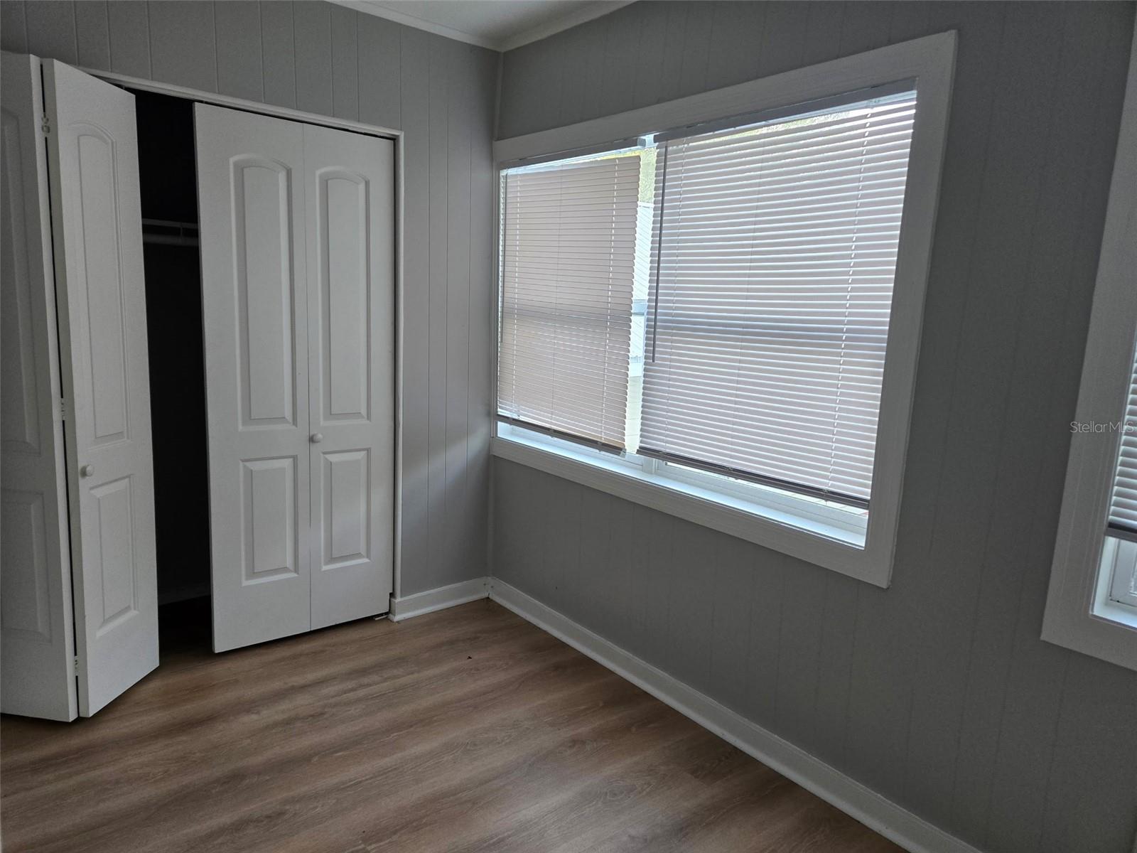 Image 6 of 22 For 514 Avenue C Ne