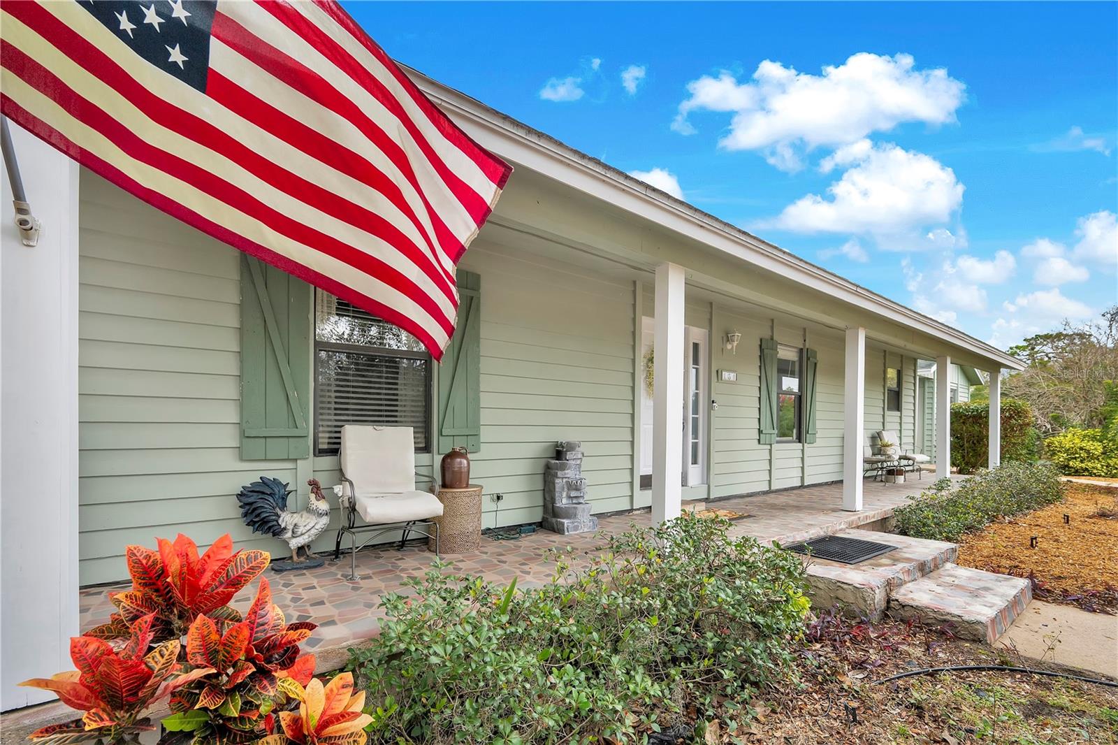 Image 10 of 71 For 151 Pine Street