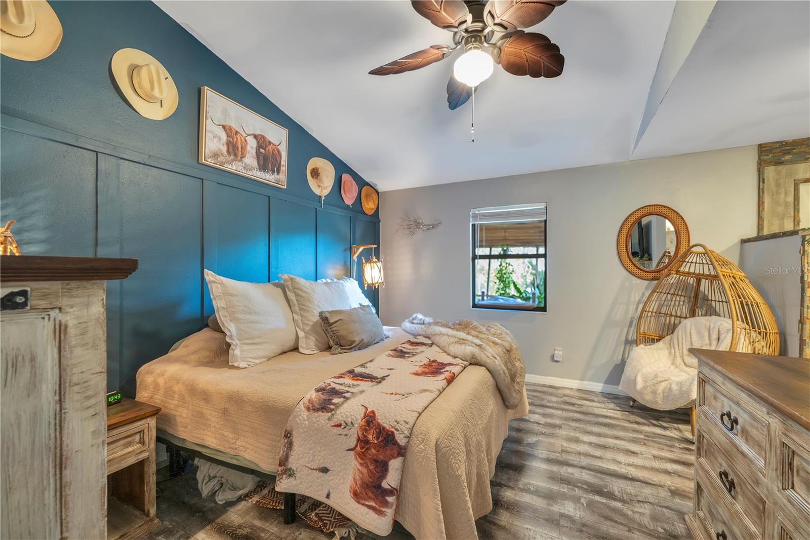 Image 32 of 71 For 151 Pine Street