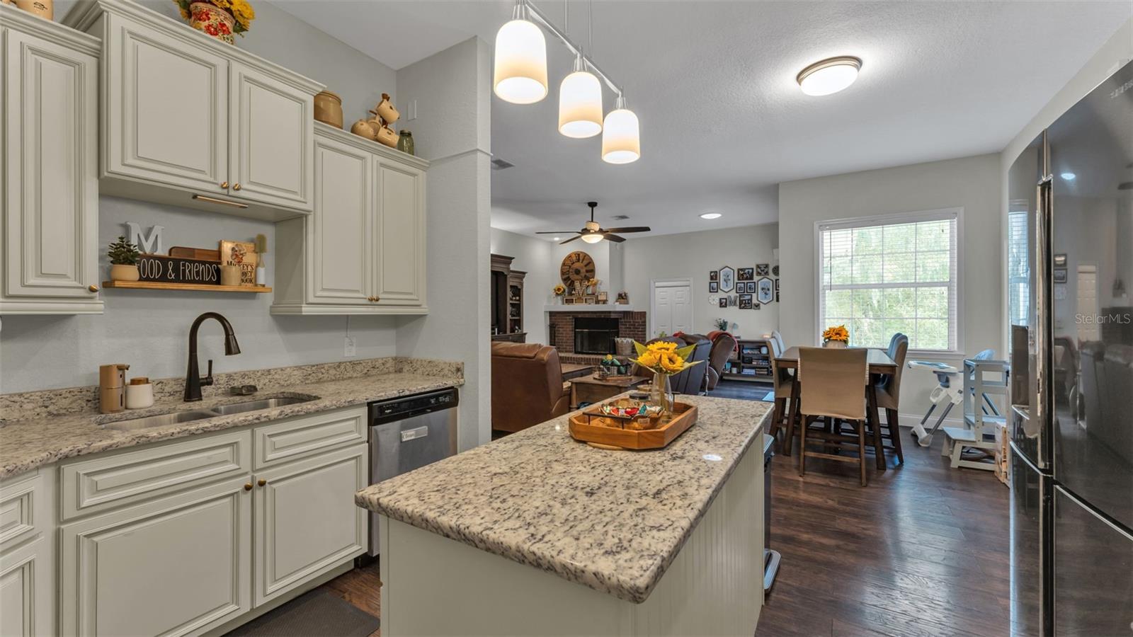 Image 46 of 74 For 1345 Longoak Dr Drive N