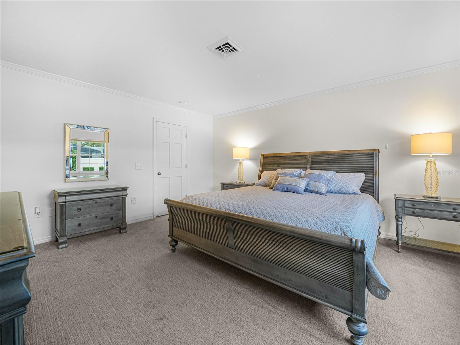 Image 15 of 51 For 6 Peachtree Lane