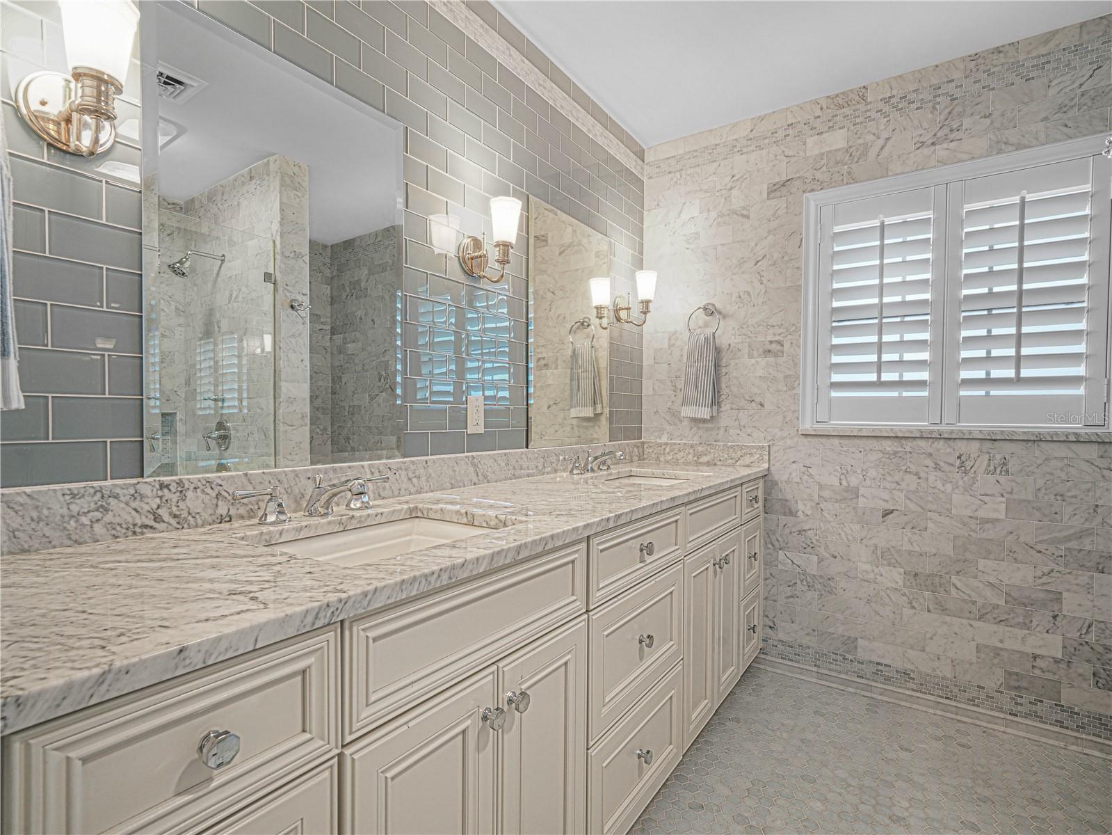 Image 18 of 51 For 6 Peachtree Lane