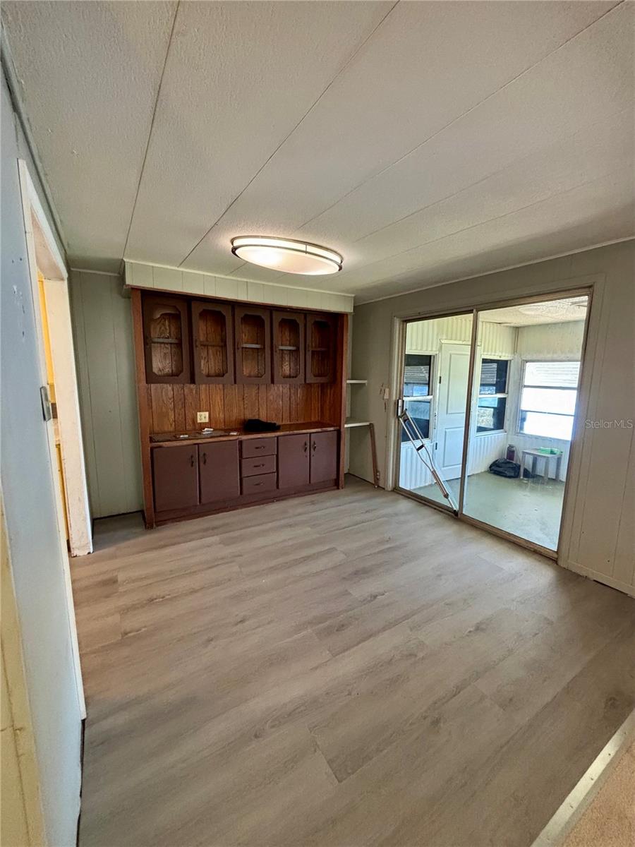 Image 12 of 34 For 1226 Country Club Lane