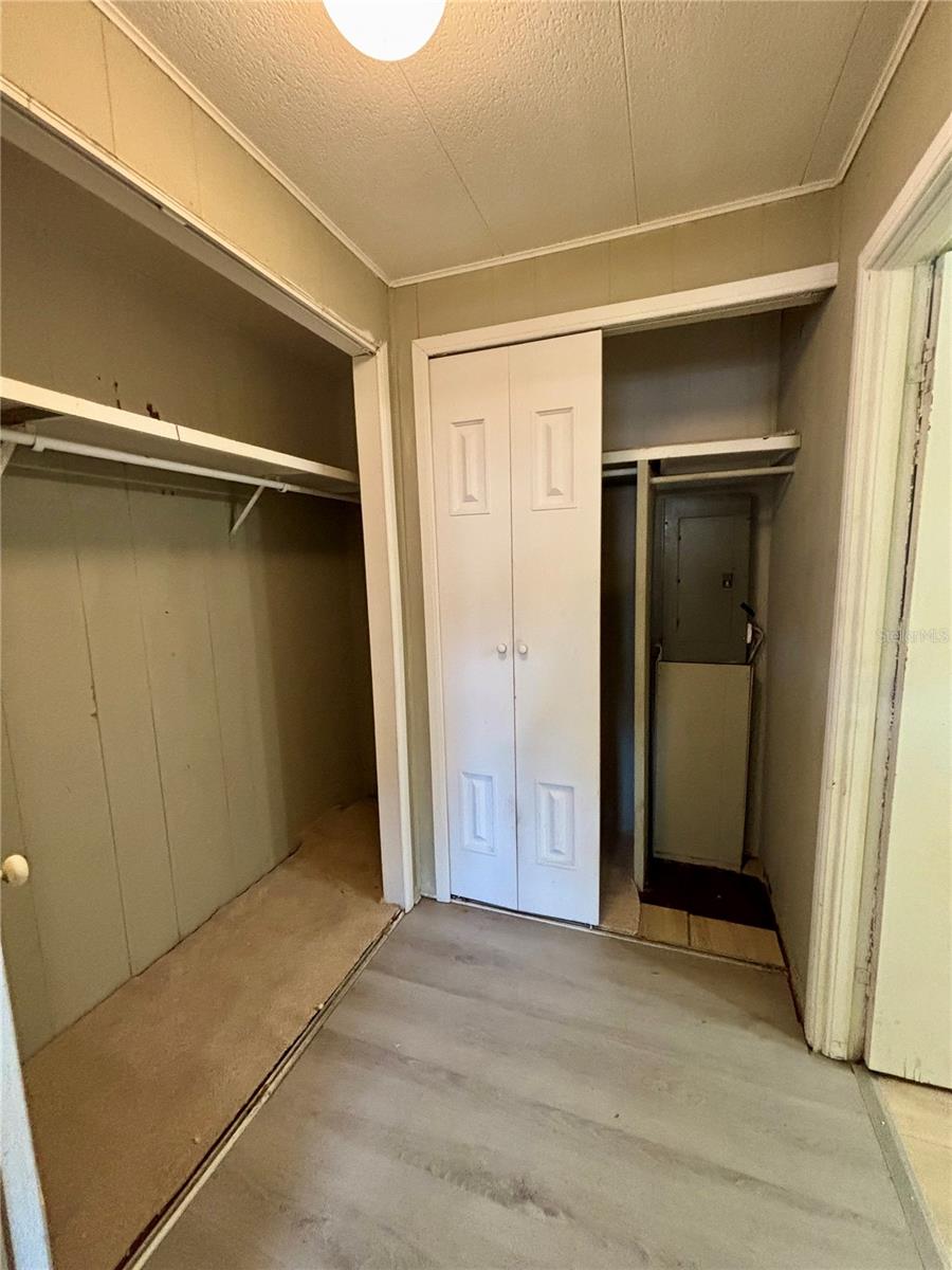 Image 16 of 34 For 1226 Country Club Lane