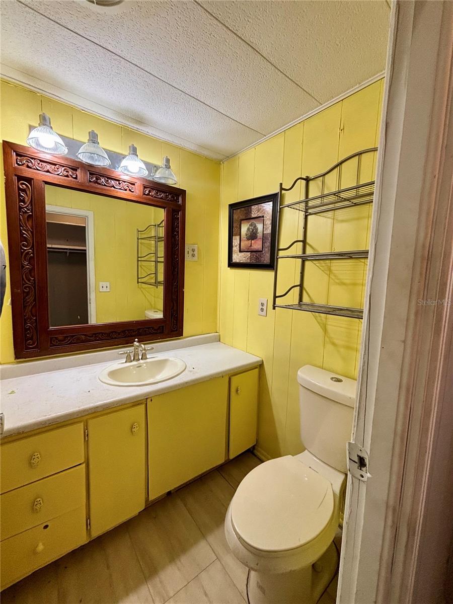 Image 17 of 34 For 1226 Country Club Lane