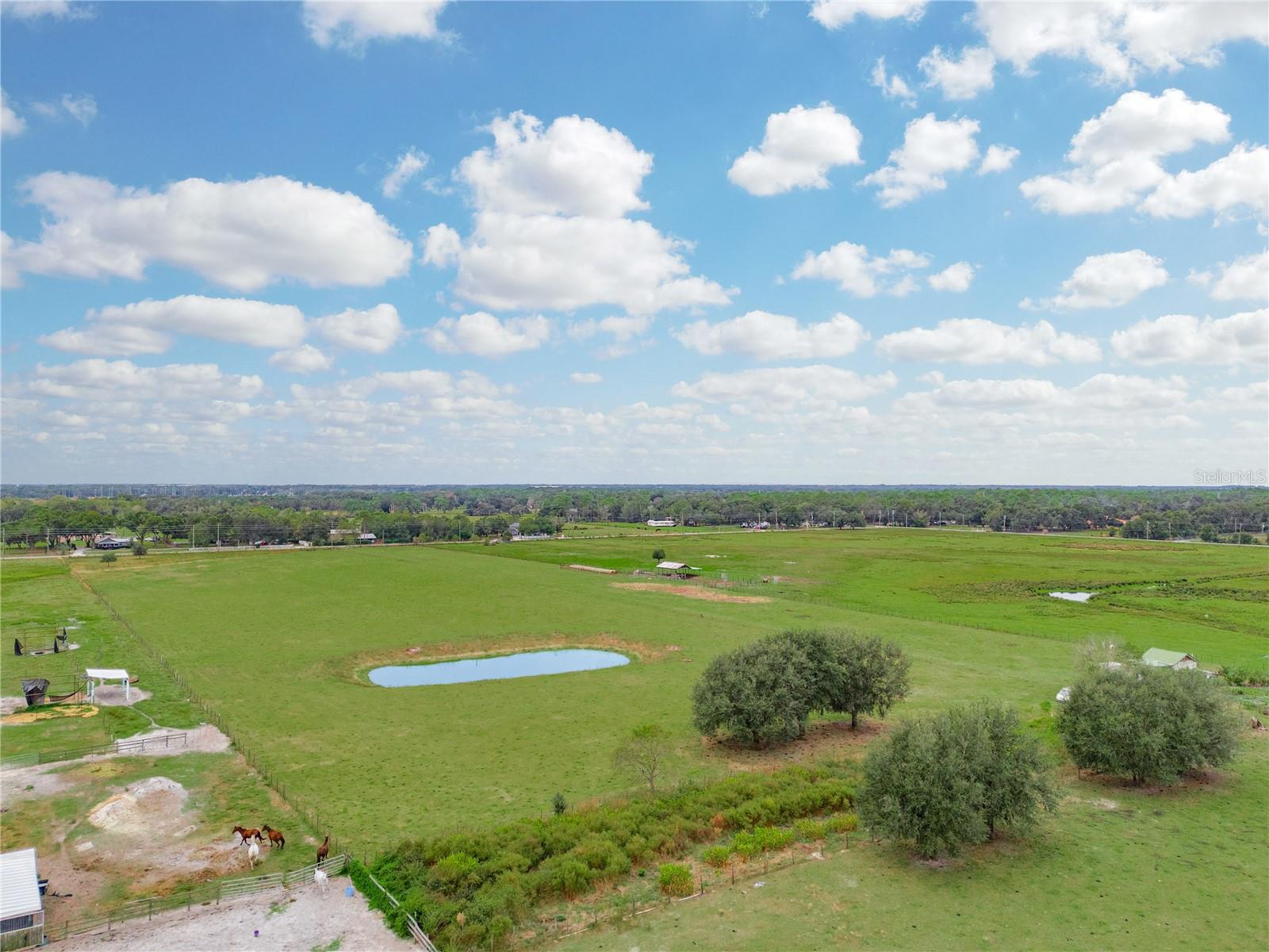 Image 2 of 39 For 4025 Bella Vista Street