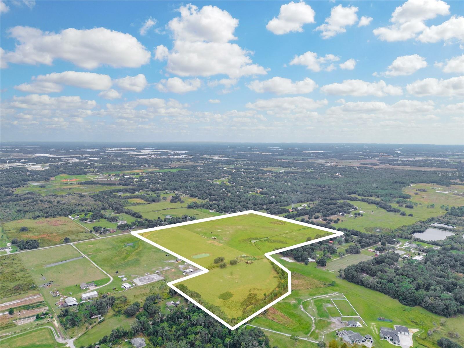 Image 24 of 39 For 4025 Bella Vista Street