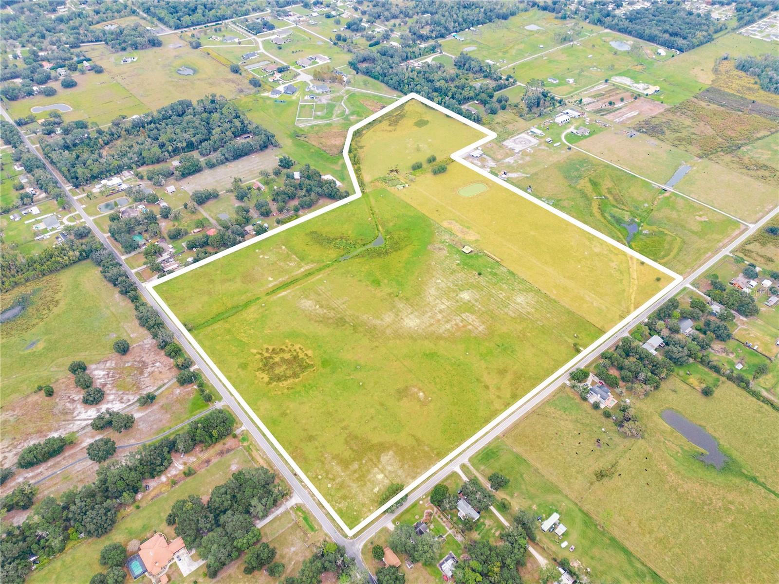 Image 29 of 39 For 4025 Bella Vista Street