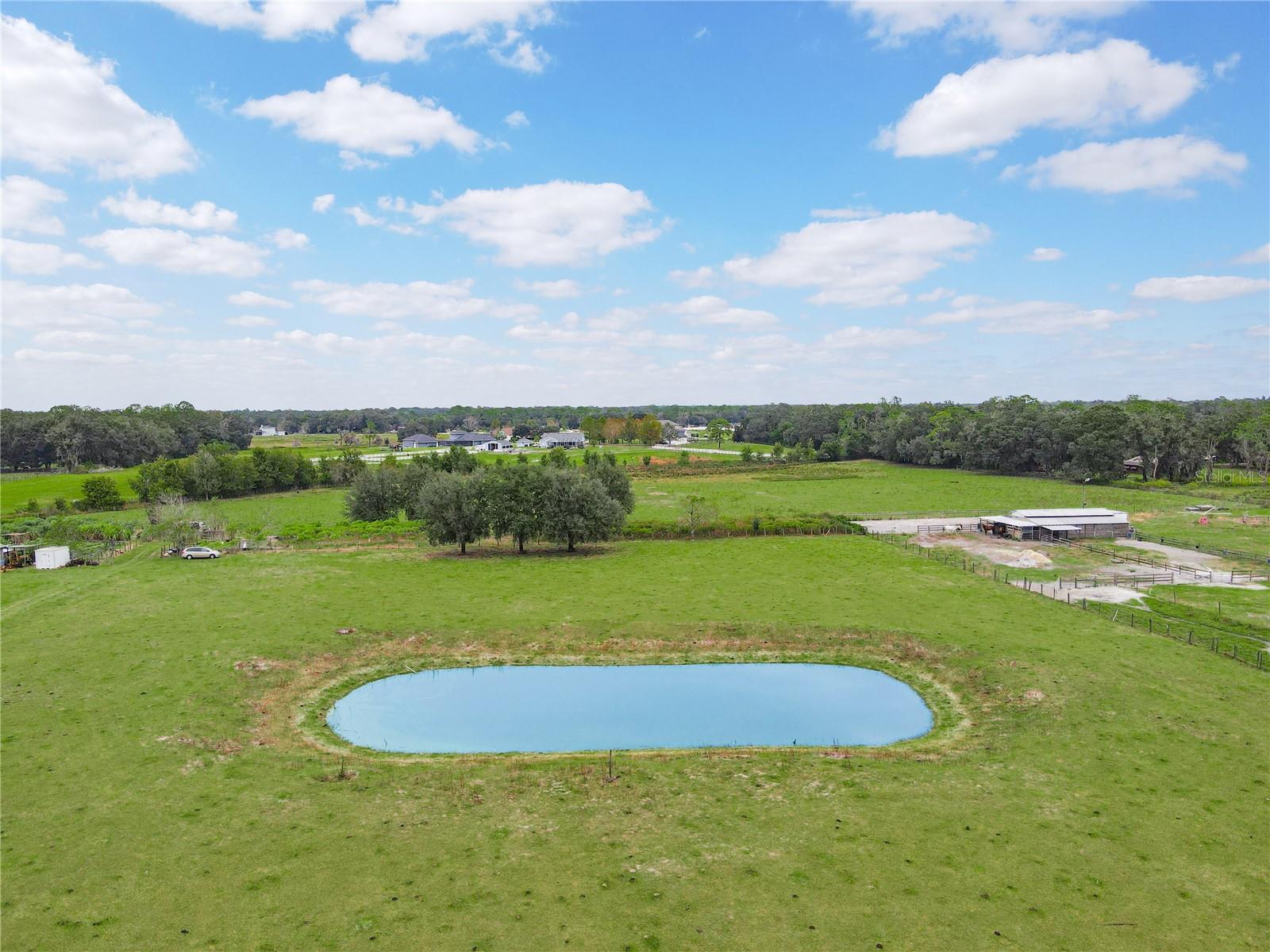 Image 3 of 39 For 4025 Bella Vista Street