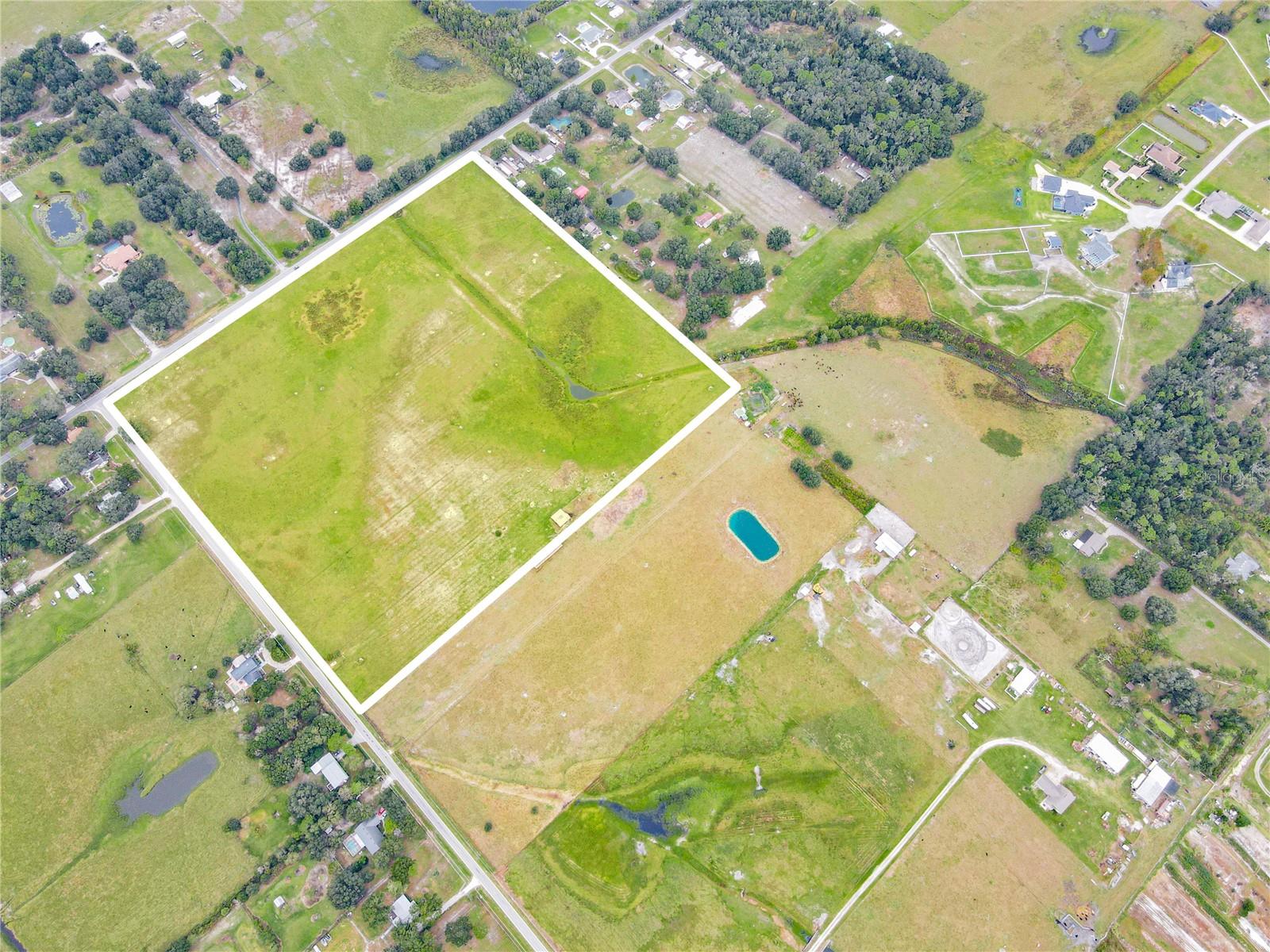 Image 30 of 39 For 4025 Bella Vista Street