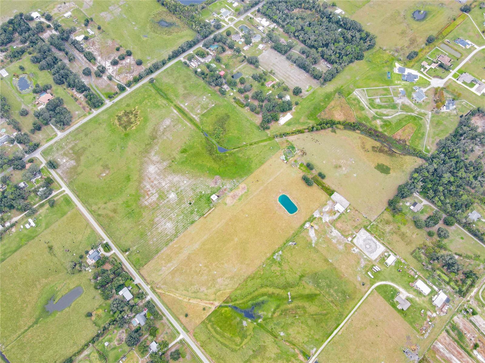 Image 6 of 39 For 4025 Bella Vista Street