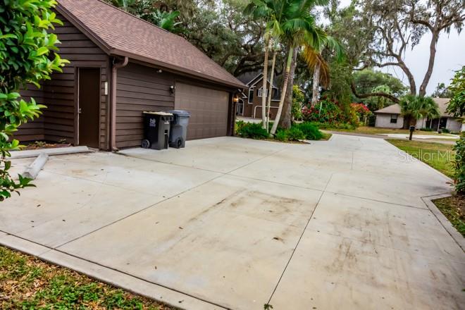 Image 6 of 39 For 4820 Ironwood Trail