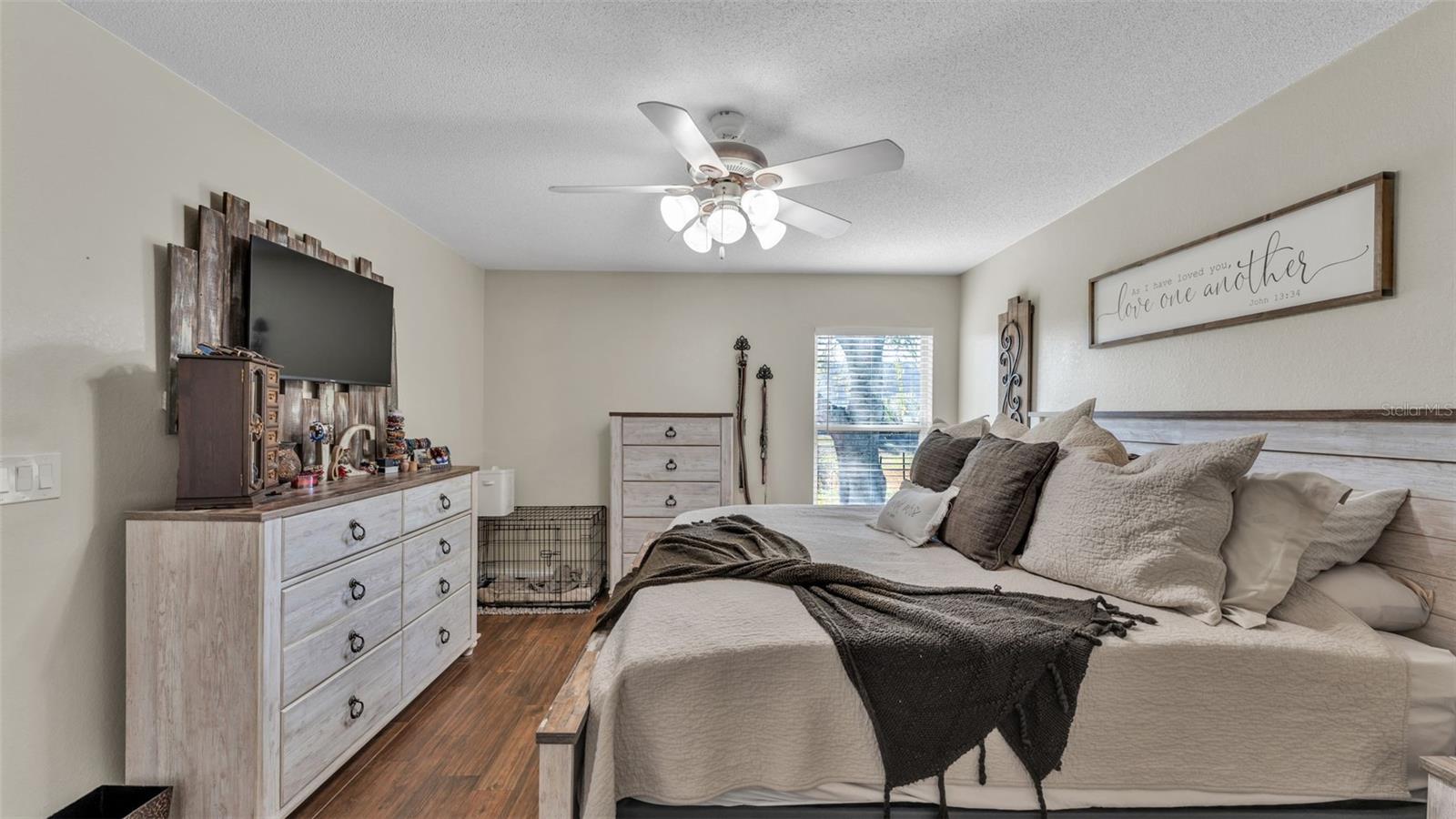 Image 20 of 38 For 7406 Briarbay Loop