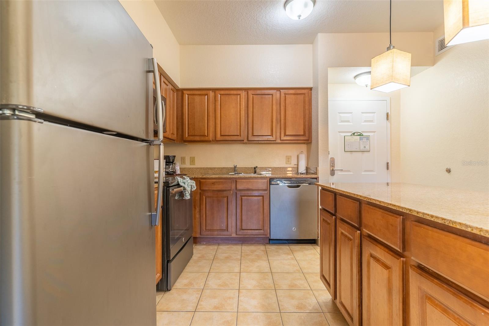 Image 5 of 22 For 12521 Floridays Resort Drive 211f