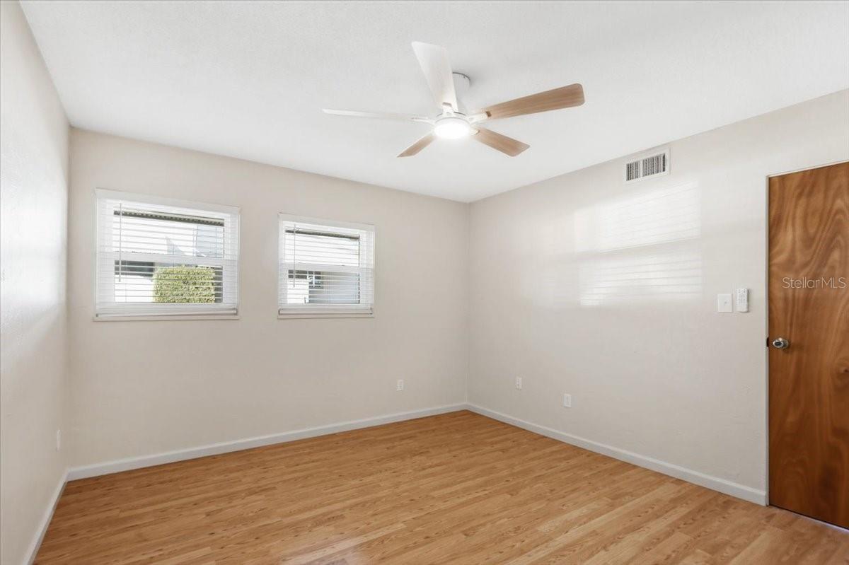 Image 25 of 32 For 1930 Sylvester Court