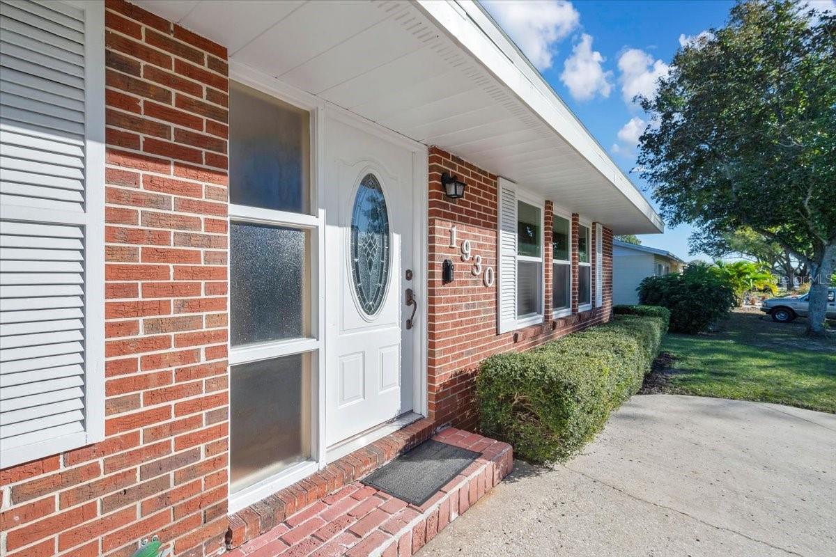 Image 3 of 32 For 1930 Sylvester Court