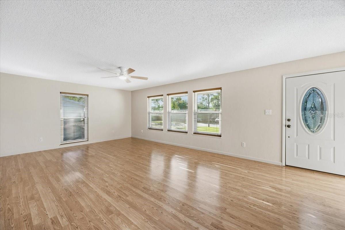 Image 6 of 32 For 1930 Sylvester Court