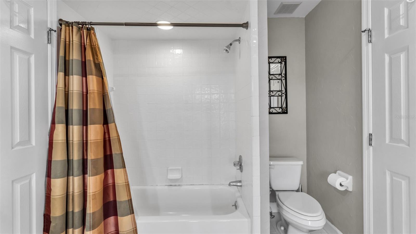 Image 49 of 100 For 5560 Emerald Ridge Boulevard